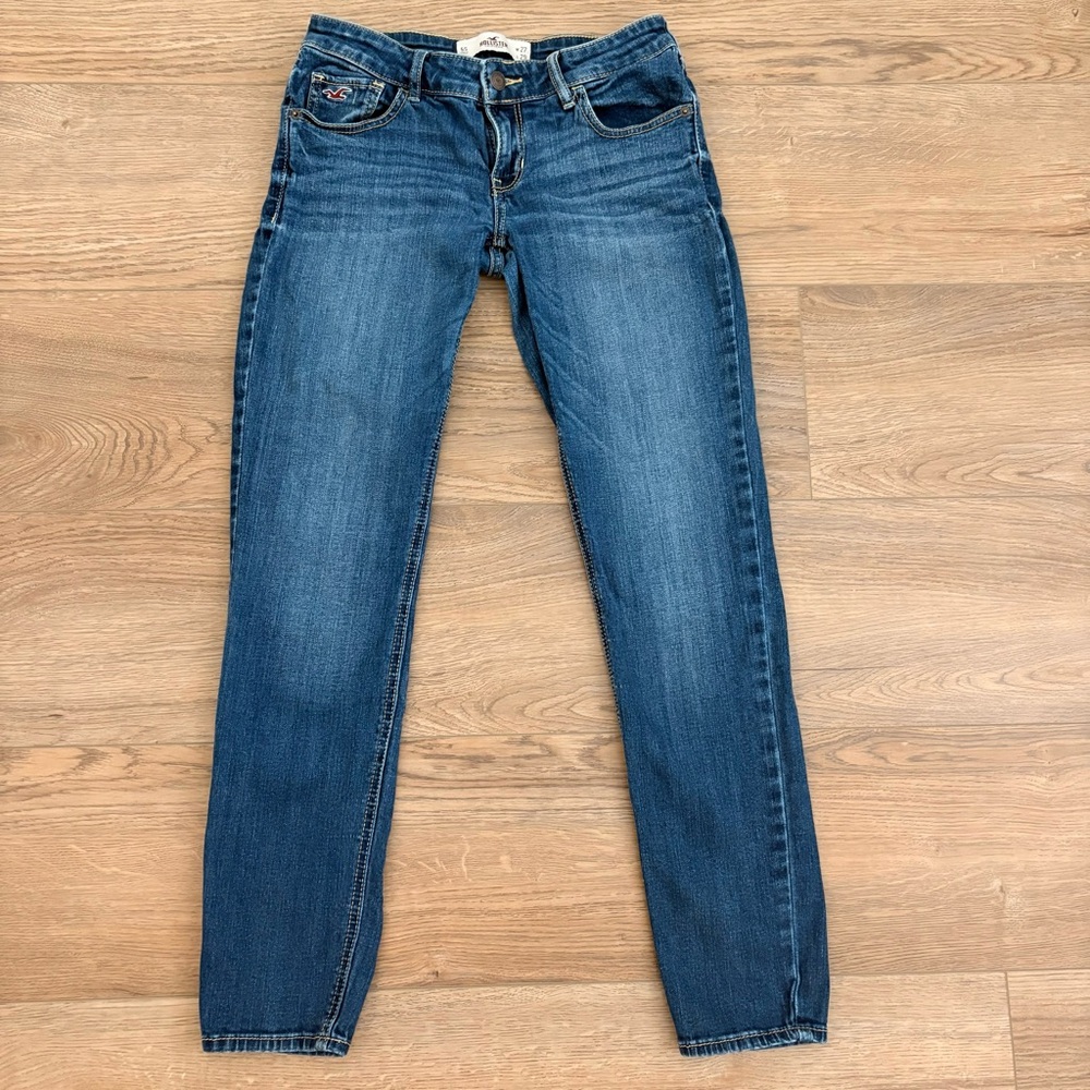 Hollister Women's Low Rise Straight Leg Jeans